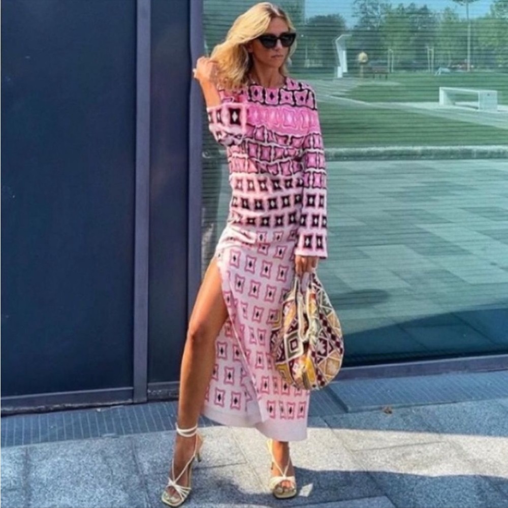Zara Pink Patterned Long Sleeve Midi Dress